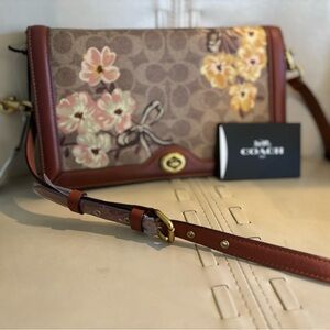 Riley in Signature Canvas with Floral Print in Tan Rust Calf Leather